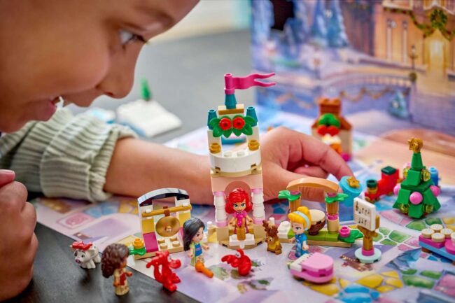 Sorprese Calendario LEGO Disney Sorprese Calendario LEGO Disney